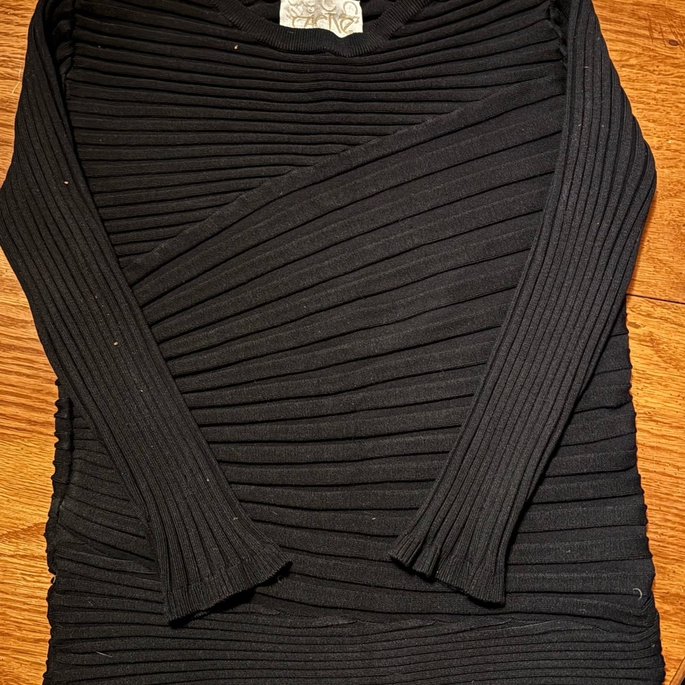 Vintage Cache Black Silk Blend Top